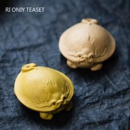 Chinese Yixing Purple Clay Tea Pet Lucky Rich Turtle Statue Ornaments Handmade Zisha Tea Figurine Craft Tea Set Decoration