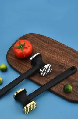 Dual-Sided Meat Tenderizer Hammer Heavy Duty Meat Pounder with Non-Slip Handle Sturdy Meat Mallet Masher for Tenderizing Steak