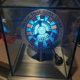 Avenger Iron Man Mk1 Mk2 Arc Reactor Tony Stark Heart Of Mark Figure Led Light Superhero 1:1 Cosplay Toys Chest Lamp Xmas Gifts